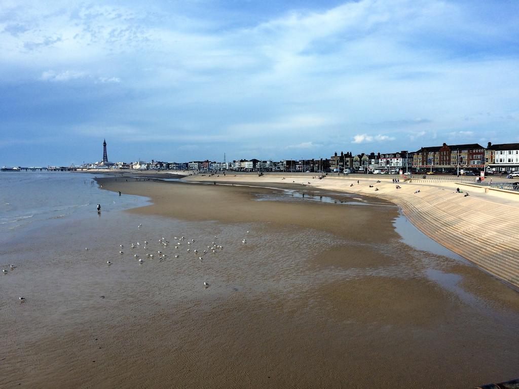The Golden Sands B&B Blackpool Buitenkant foto